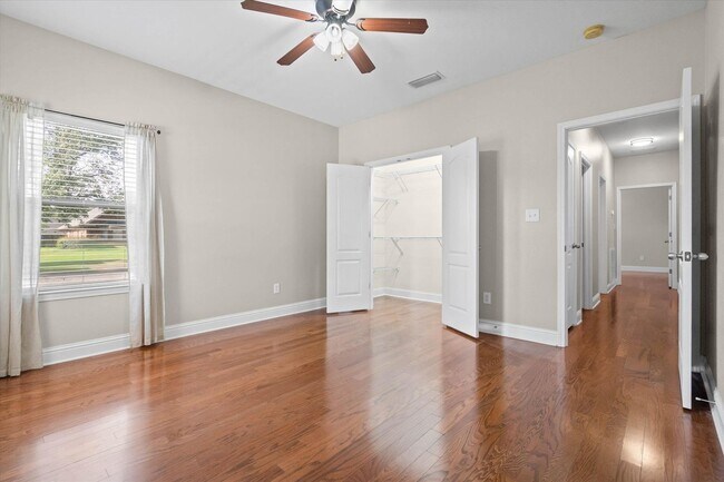 Building Photo - 23904 Tullamore Dr