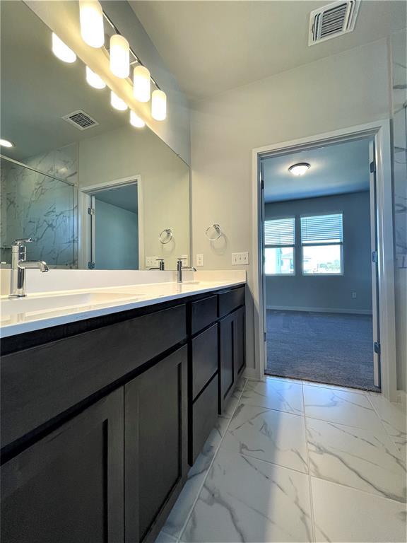 Building Photo - 15110 Forum Ave