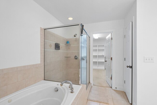 Building Photo - 7829 Harps Mill Woods Run