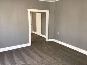 Building Photo - Olney 1135