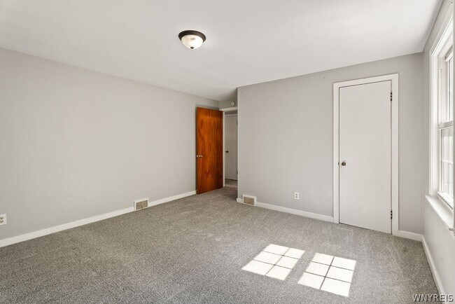 Building Photo - 345 Burroughs Dr
