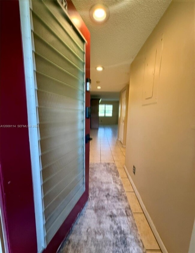 Building Photo - 12800 SW 7th Ct