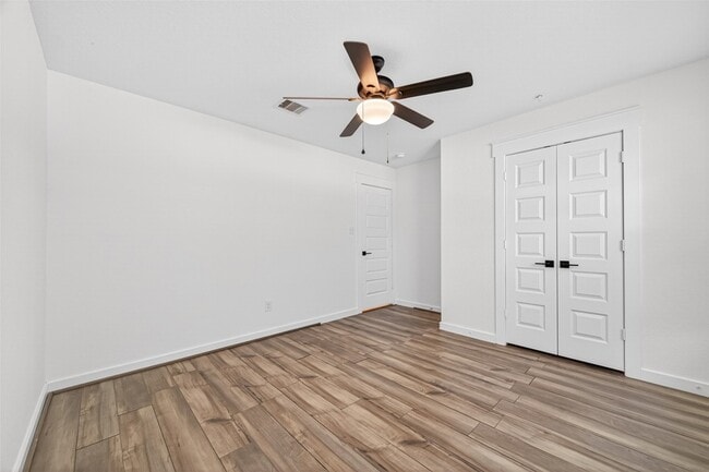 Building Photo - 16307 Rockdale Landing Dr