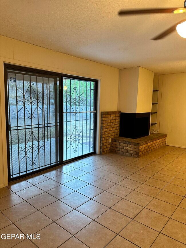 Building Photo - 8705 Galena Dr