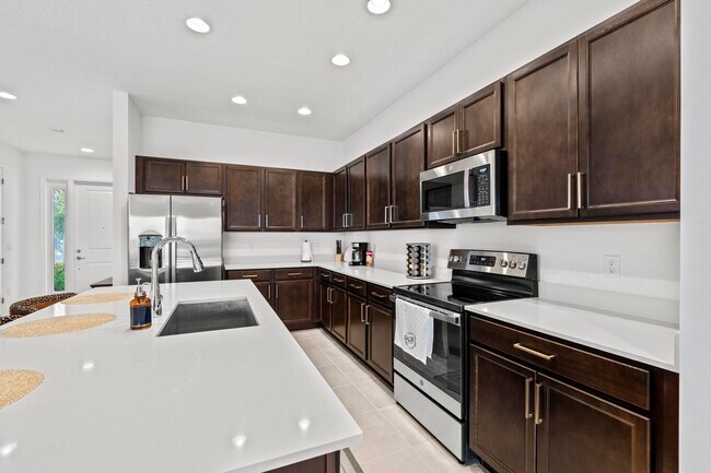 Building Photo - 16462 Sea Turtle Pl