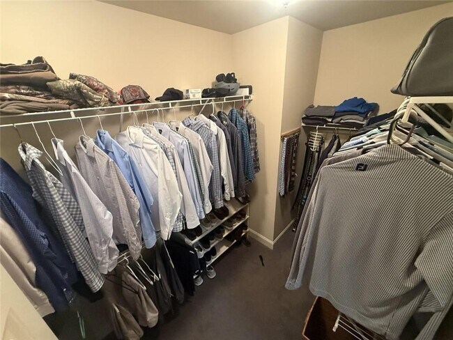 Building Photo - 1125 Walters Cir