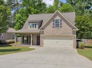 Building Photo - 4122 Chastain Dr