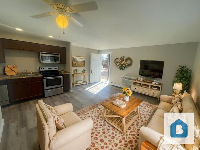 Interior Photo - Steel City Flats