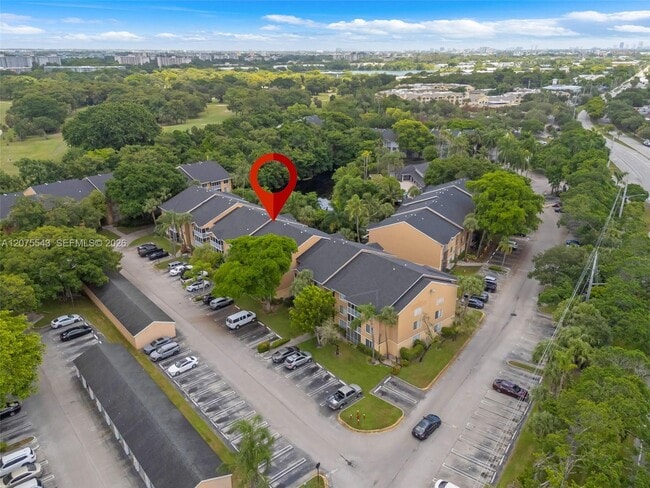 Building Photo - 4015 W McNab Rd