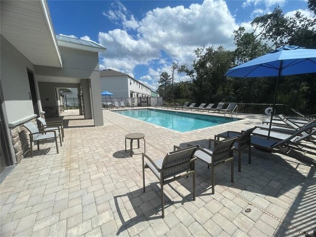 Building Photo - 7616 Stone Crk Trl