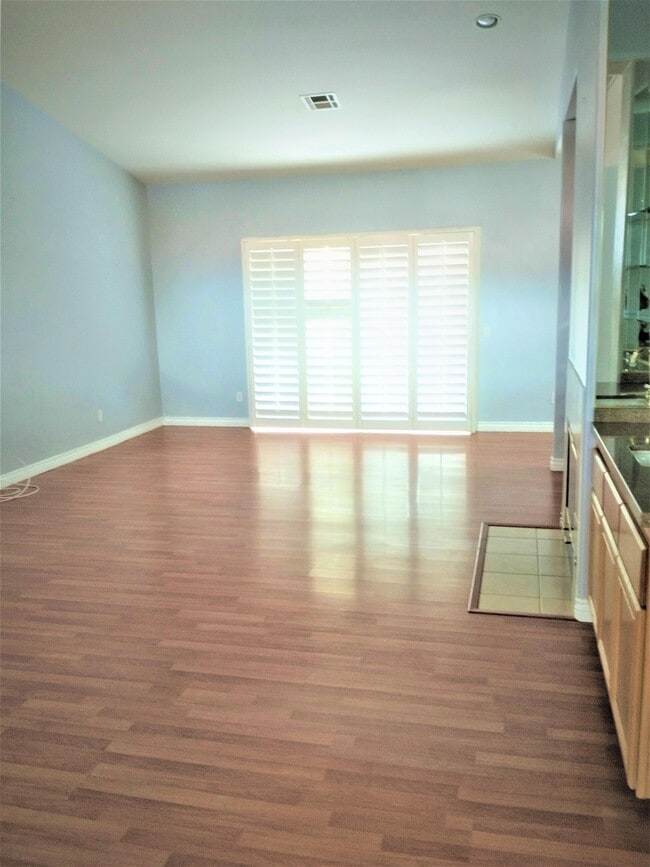 Building Photo - 78724 Como Ct