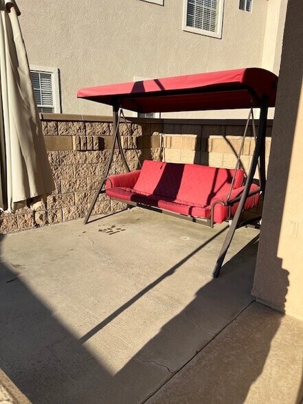 Building Photo - 15755 Roan Rd