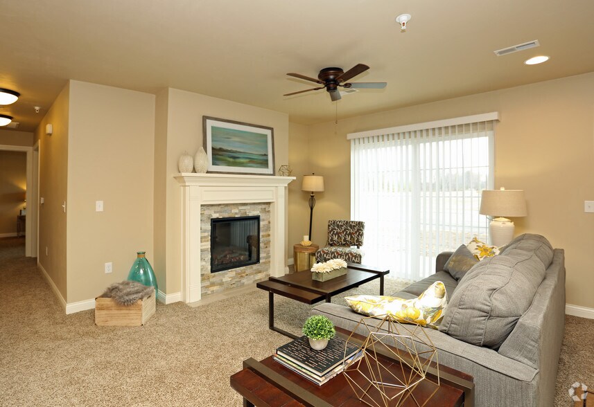 NIAGARA RIDGE 1062510637 N Highland Rd Sister Bay WI 54234