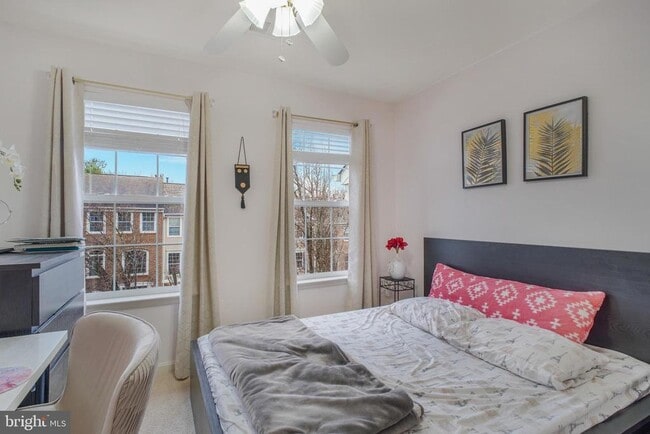 Building Photo - 20751 Bridalveil Falls Terrace