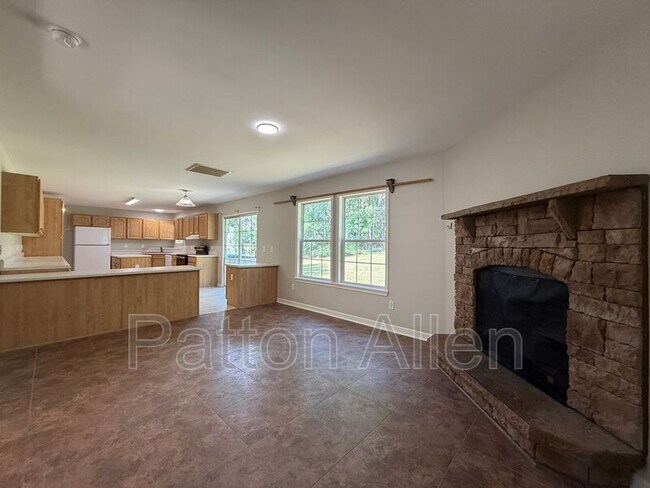 Building Photo - 18 Meadowview Terrace
