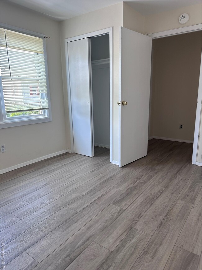 Building Photo - 309 Woods Ave