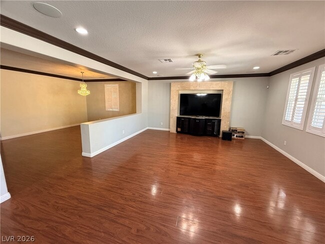 Building Photo - 364 Moon Aura Ave