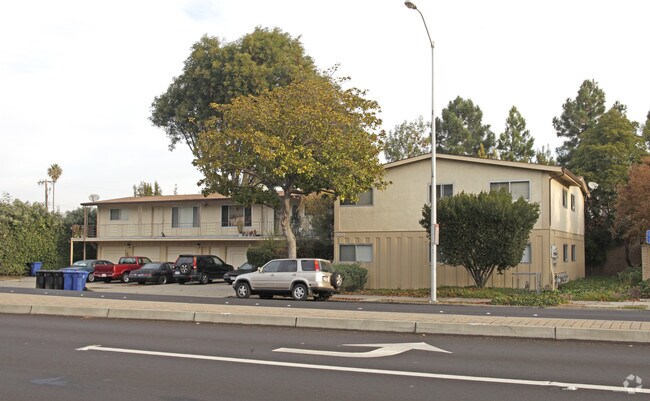 Primary Photo - 36880 Newark Blvd
