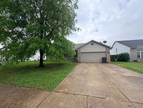 Building Photo - 757 Cypress S