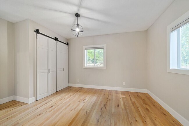 Building Photo - 1241 NE 74th Ave