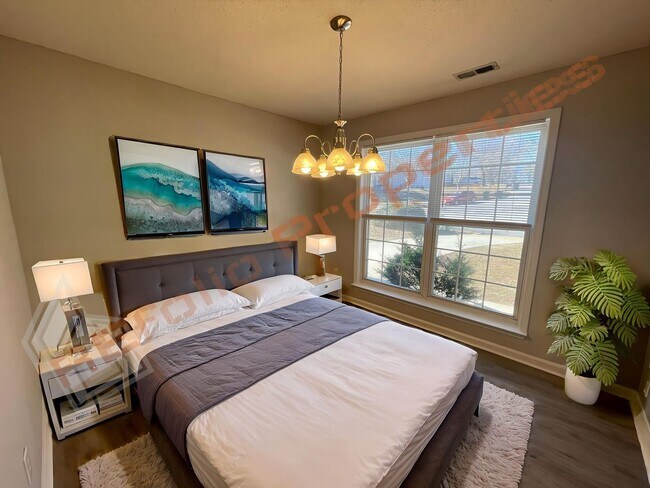 Building Photo - Charming 3-Bedroom Cul-de-Sac Home with Screened Porch in Sunset Hills, Apex — Available January 30!