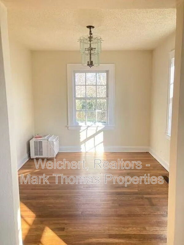 Building Photo - 3702 Turrentine St