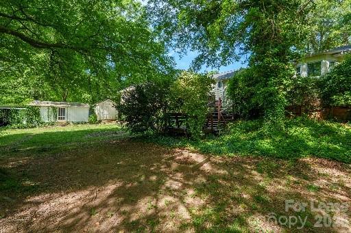 Building Photo - 21014 Pine Ridge Dr