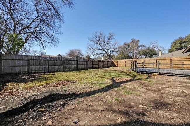 Building Photo - 1017 Cripple Creek Dr