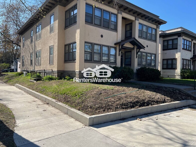 Building Photo - 3856 Grand Ave S