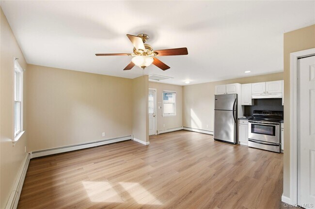 Building Photo - 34 Markwood Ln