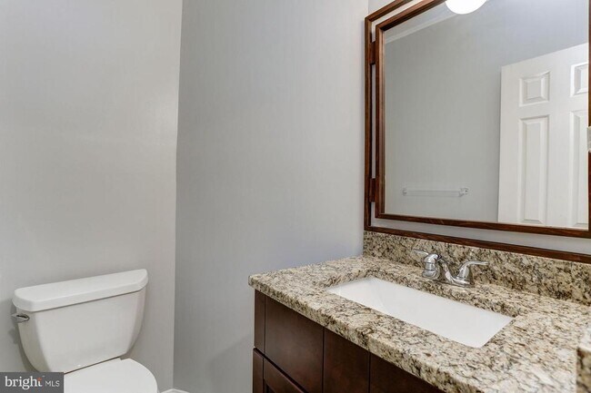 Building Photo - 10107 Galsworthy Pl