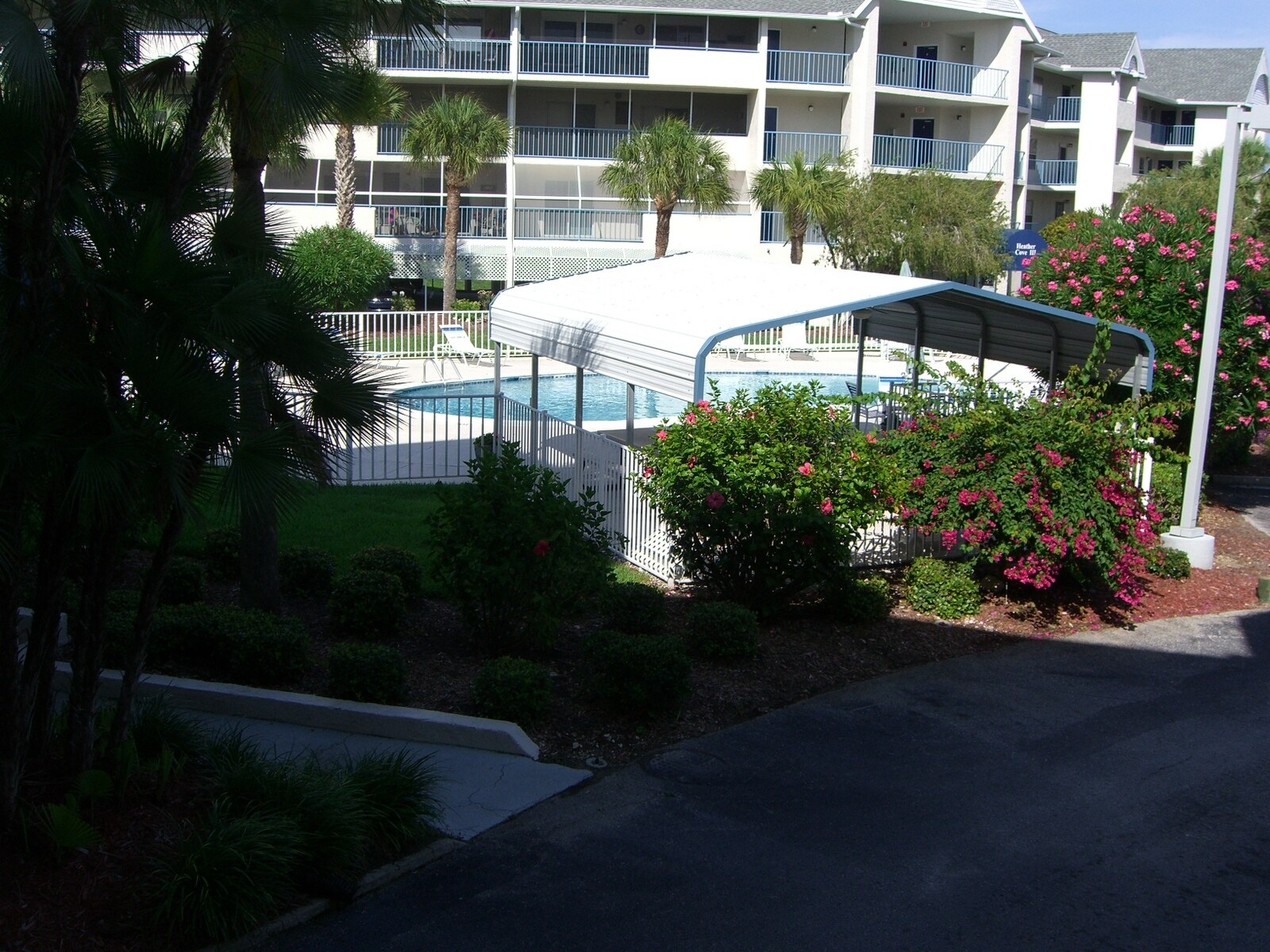 Building Photo - 5537 Sea Forest Dr