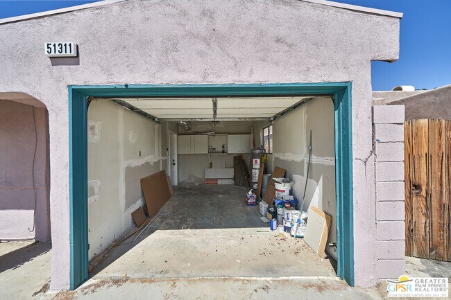 Building Photo - 51311 Avenida Velasco