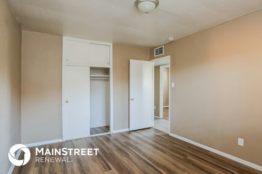 Building Photo - 3154 W Palo Verde Dr