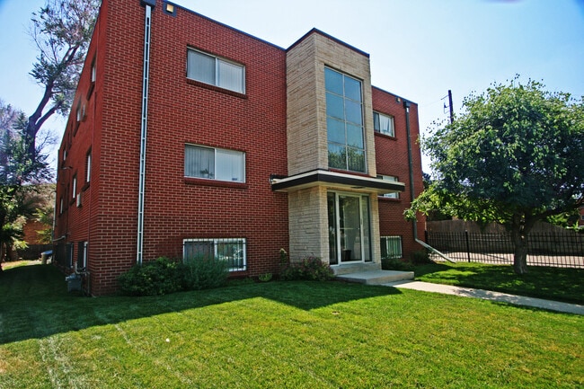 Primary Photo - Peoria Gate Apartments