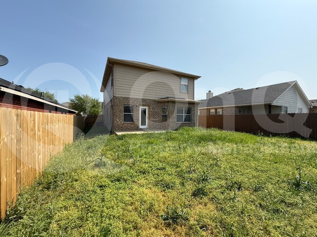 Building Photo - 4019 Houston Dr