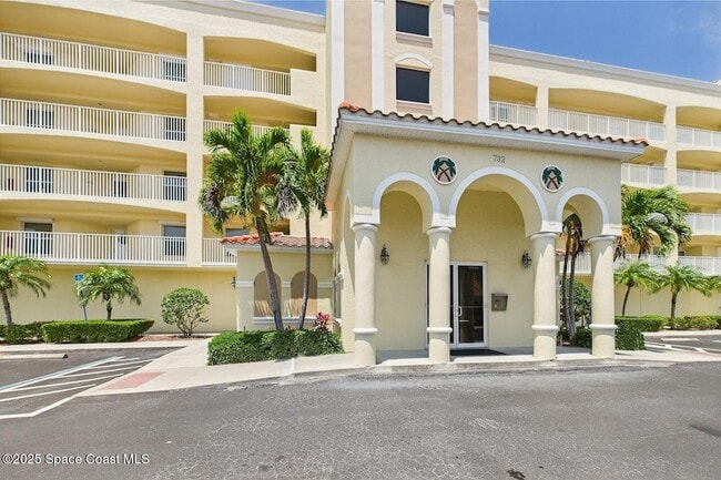 Building Photo - 732 Bayside Dr