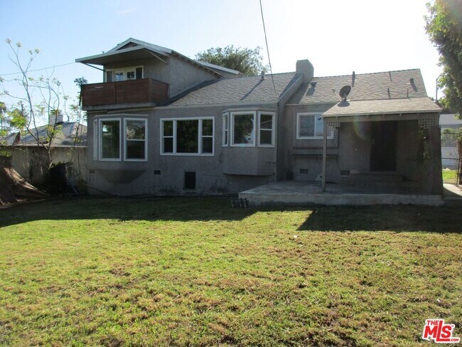 Building Photo - 5108 Valley Ridge Ave