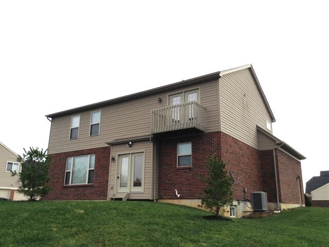Building Photo - 3844 Deertrail Dr