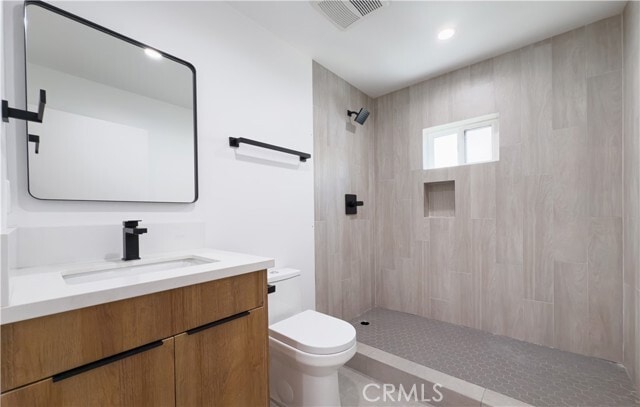 Building Photo - 121 S Coronado St