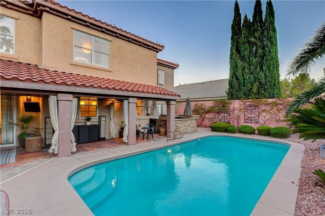 Building Photo - 1409 Palantine Hill Dr