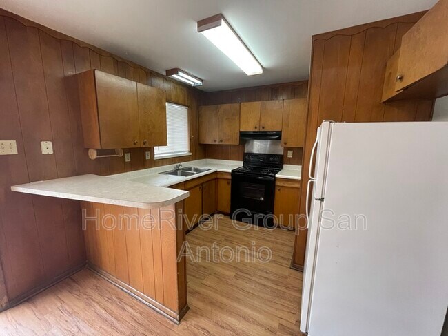 Building Photo - 109 Sunnyland Dr