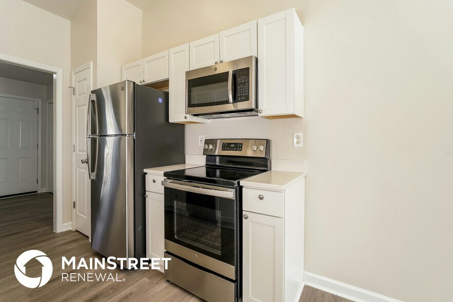 Building Photo - 7873 Springdale Meadow Dr