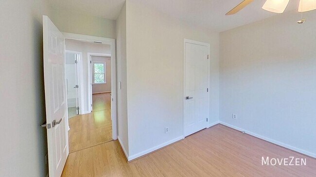 Building Photo - 3405 E Jameson Rd