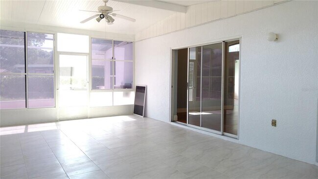 Building Photo - 28646 Tanner Dr