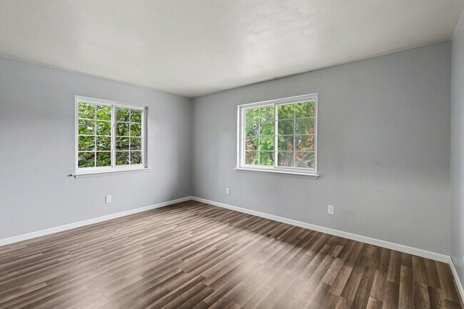Building Photo - 25325 Shiawassee Cir
