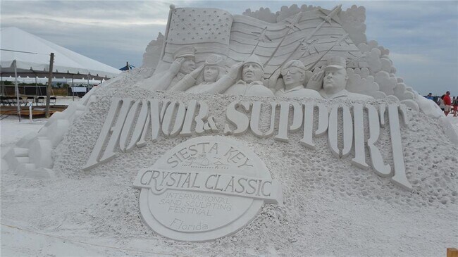 Building Photo - 7143 Wood Creek Dr