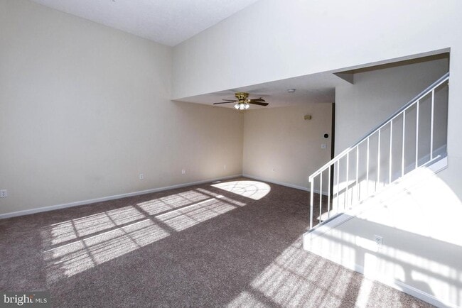 Building Photo - 5908 Grenfell Loop