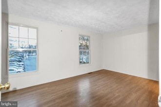 Building Photo - 4327 Rockport Ln