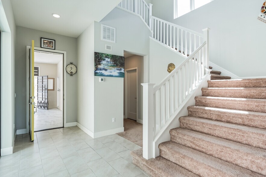 Building Photo - 5315 Morning Sage Way